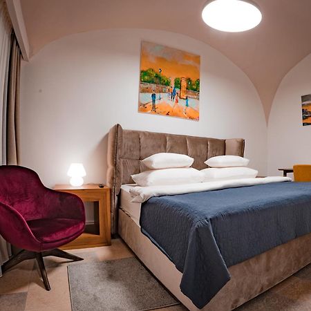 Apartman Boutique Tvrda Osijek Exteriör bild